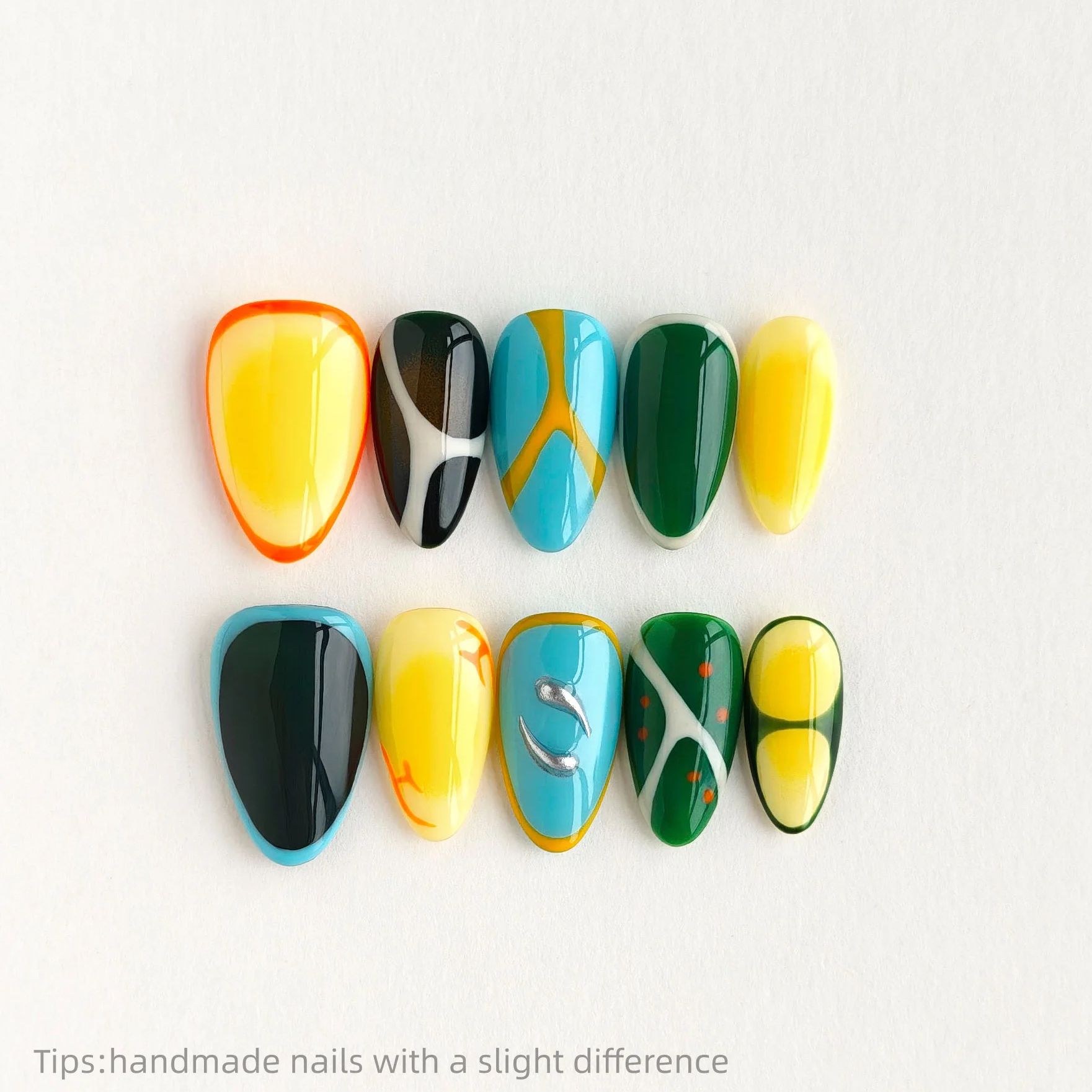 Nail Art Full Color - 10個入り ハンドメイド カラフル ブロックアート柄 つけ爪 アーモンド型