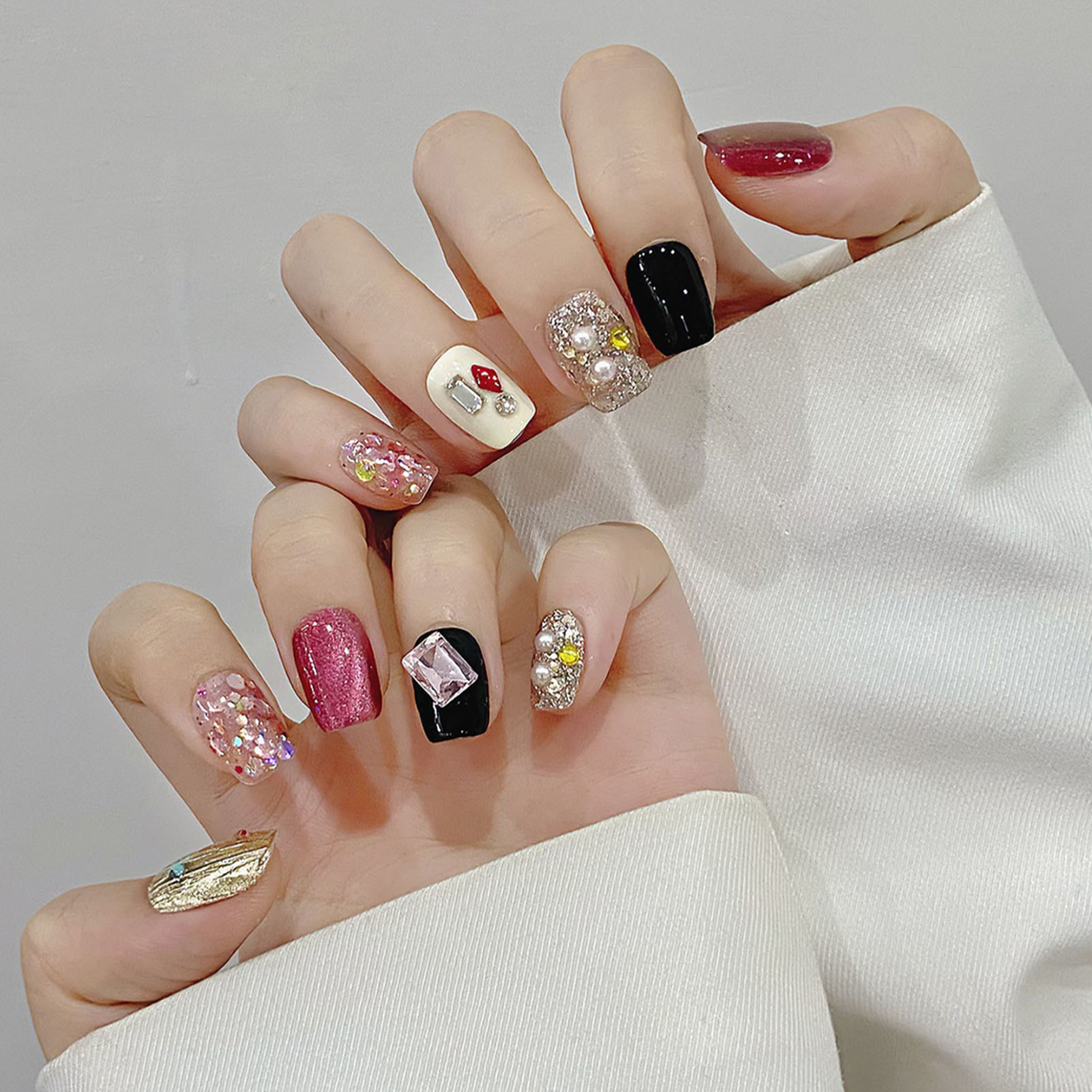 手作りのフェイクネイル,ピンクのスパンコール,猫の目,光沢の - Nail Art Cat Eye のレビューと価格