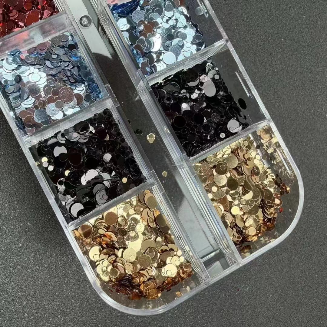 12グリッドの水玉模様のグリッターネイルアートアクセサリー1 - Nail Art Gliter のレビューと価格