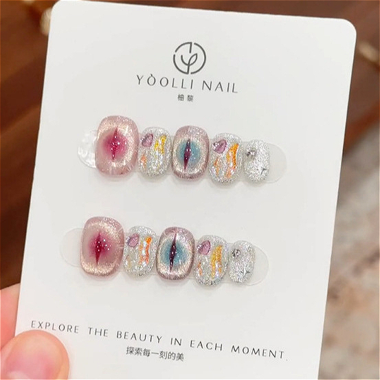 10個入り パープル ショート ラウンドヘッド つけ爪 キラ - Nail Art Cat Eye のレビューと価格