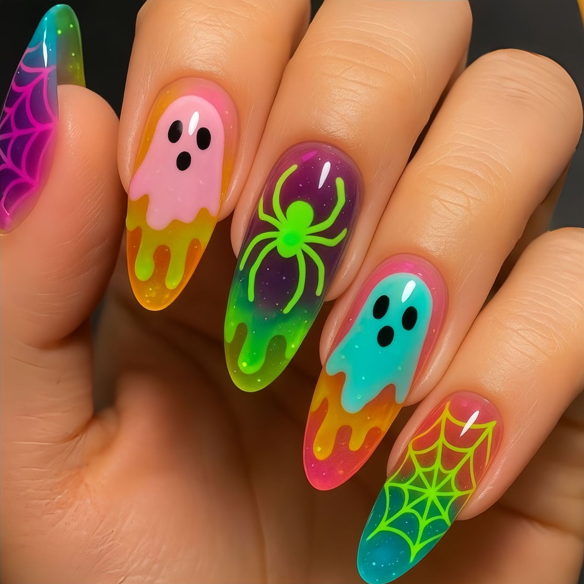 ネオングラデーションカラーハロウィンプレスオンネイル 3d  - Nail Art Full Color のレビューと価格